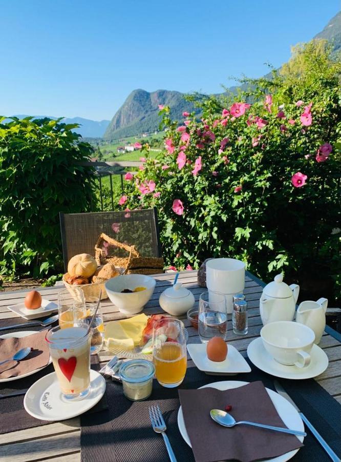 Kreuzstein Bed&Breakfast Appiano Sulla Strada Del Vino Exteriér fotografie